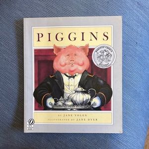Piggins Children’s kids paper back book
